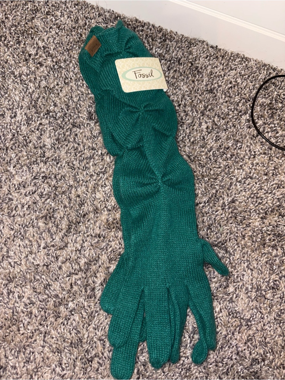 Fossil Emerald Green Knit Elaine Ruched Gloves